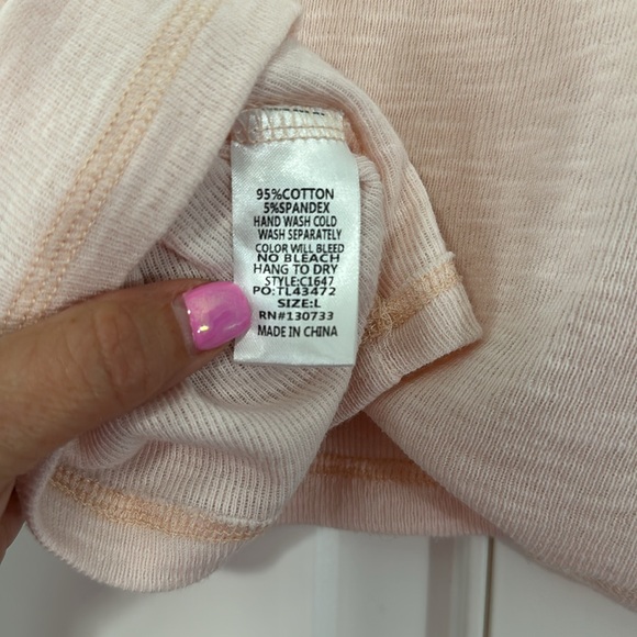 Women’s top size Medium - Picture 5 of 5